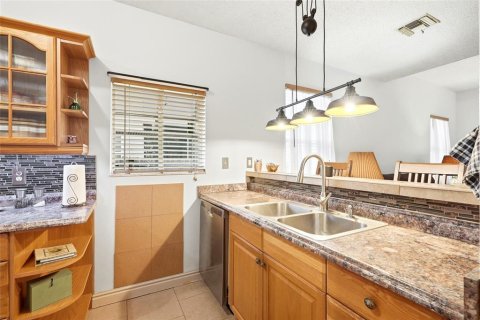 Villa ou maison à vendre à Pinellas Park, Floride: 4 chambres, 226.59 m2 № 2267010 - photo 21