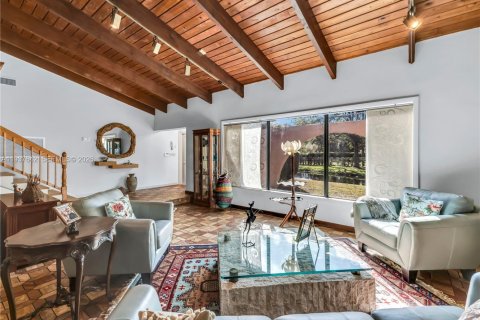 Villa ou maison à vendre à Southwest Ranches, Floride: 5 chambres, 327.39 m2 № 2024422 - photo 4