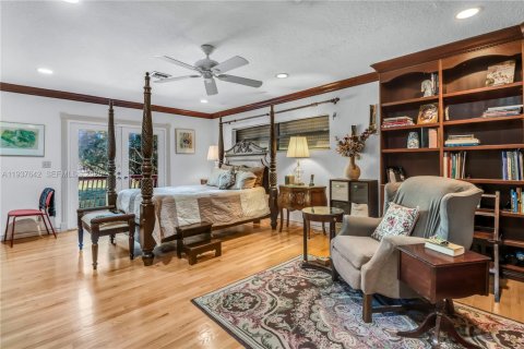 Villa ou maison à vendre à Southwest Ranches, Floride: 5 chambres, 327.39 m2 № 2024422 - photo 16