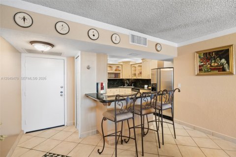 Apartment in Hollywood, Florida 2 bedrooms, 135.54 sq.m. № 2145936 - photo 6