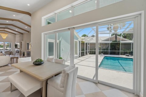 House in Jupiter, Florida 3 bedrooms, 235.51 sq.m. № 2088129 - photo 25