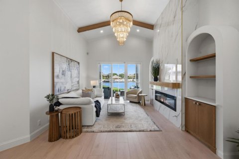 House in Jupiter, Florida 3 bedrooms, 235.51 sq.m. № 2088129 - photo 12