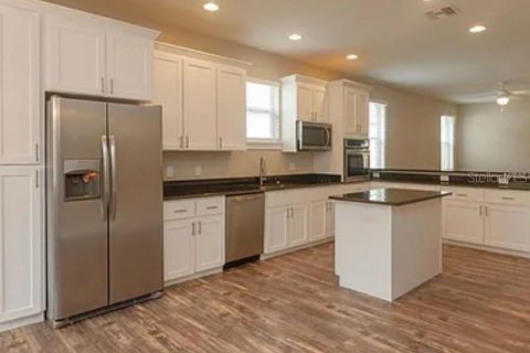 Casa en venta en Ocklawaha, Florida, 3 dormitorios, 153.29 m2 № 1909131 - foto 3
