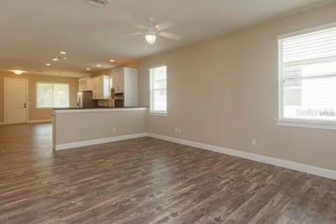 Casa en venta en Ocklawaha, Florida, 3 dormitorios, 153.29 m2 № 1909131 - foto 5