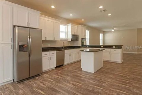 Casa en venta en Ocklawaha, Florida, 3 dormitorios, 153.29 m2 № 1909131 - foto 6