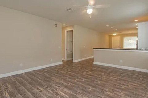 Casa en venta en Ocklawaha, Florida, 3 dormitorios, 153.29 m2 № 1909131 - foto 9