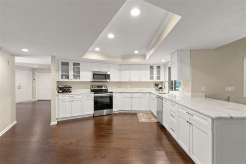 Villa ou maison à vendre à Tampa, Floride: 4 chambres, 247.4 m2 № 2149973 - photo 16
