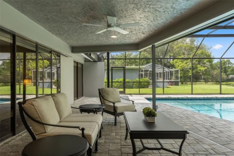 Villa ou maison à vendre à Tampa, Floride: 4 chambres, 247.4 m2 № 2149973 - photo 28