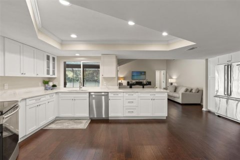 Villa ou maison à vendre à Tampa, Floride: 4 chambres, 247.4 m2 № 2149973 - photo 15