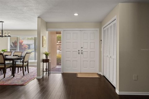 Villa ou maison à vendre à Tampa, Floride: 4 chambres, 247.4 m2 № 2149973 - photo 4