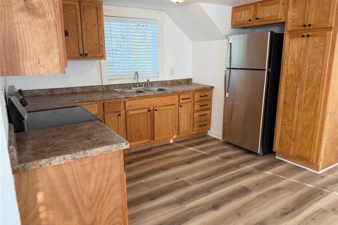 Casa en venta en Ocala, Florida, 2 dormitorios, 100.71 m2 № 2387716 - foto 6