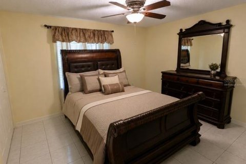 Villa ou maison à vendre à Tampa, Floride: 3 chambres, 122.63 m2 № 2197016 - photo 14
