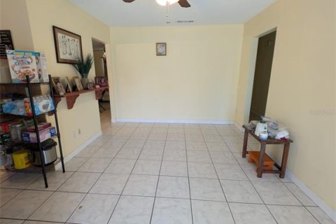 Villa ou maison à vendre à Tampa, Floride: 3 chambres, 122.63 m2 № 2197016 - photo 24