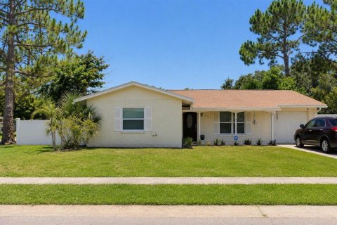 Casa en Tampa, Florida 3 dormitorios, 122.63 m2 № 2197016