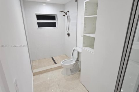 Villa ou maison à vendre à Doral, Floride: 5 chambres, 273.69 m2 № 2081649 - photo 29