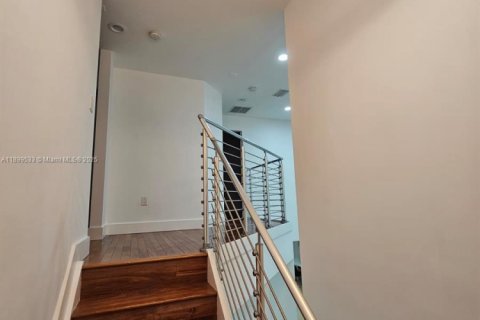 Villa ou maison à vendre à Doral, Floride: 5 chambres, 273.69 m2 № 2081649 - photo 16