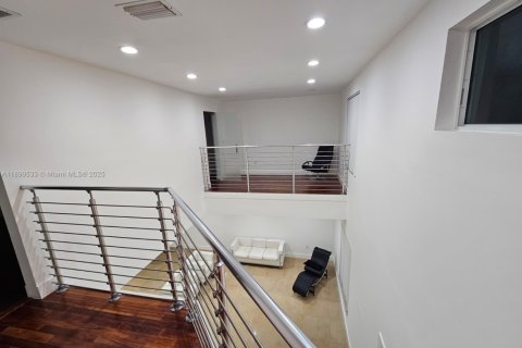 Villa ou maison à vendre à Doral, Floride: 5 chambres, 273.69 m2 № 2081649 - photo 17