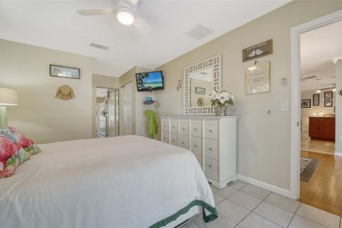Casa en venta en Sarasota, Florida, 3 dormitorios, 141.12 m2 № 1815757 - foto 16
