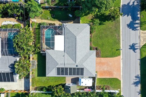Casa en venta en Sarasota, Florida, 3 dormitorios, 141.12 m2 № 1815757 - foto 3