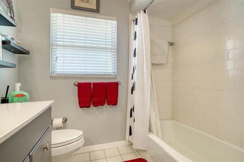 Casa en venta en Sarasota, Florida, 3 dormitorios, 141.12 m2 № 1815757 - foto 25