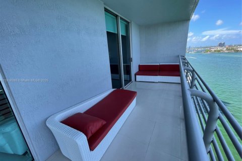 Condo in Miami, Florida, 3 bedrooms  № 1971080 - photo 7