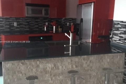 Condo in Miami, Florida, 3 bedrooms  № 1971080 - photo 6