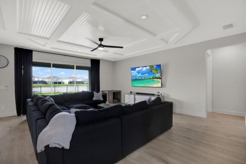 Casa en venta en Bradenton, Florida, 5 dormitorios, 337.98 m2 № 1725303 - foto 8