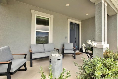 Casa en venta en Bradenton, Florida, 5 dormitorios, 337.98 m2 № 1725303 - foto 3