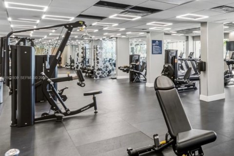 Condominio en venta en North Bay Village, Florida, 1 dormitorio, 76.64 m2 № 2033493 - foto 24