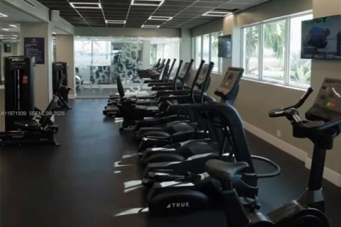 Condominio en venta en North Bay Village, Florida, 1 dormitorio, 76.64 m2 № 2033493 - foto 25