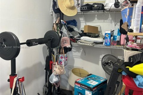 Купить кондоминиум в Холливуд, Флорида 1 спальня, 86.77м2, № 1997214 - фото 11