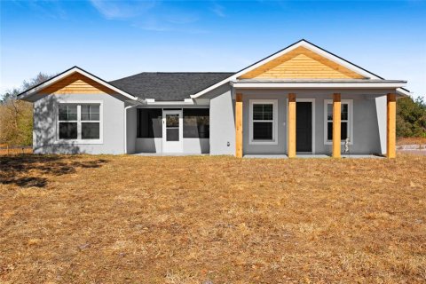 House in Okeechobee, Florida 3 bedrooms, 119.94 sq.m. № 2258805 - photo 2