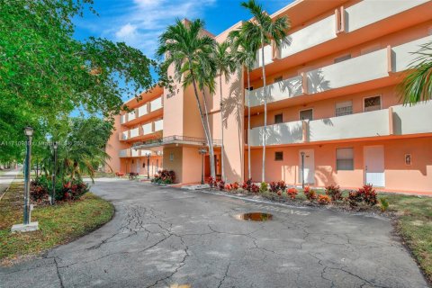 Condominio en venta en Miami, Florida, 2 dormitorios, 107.4 m2 № 1464074 - foto 9