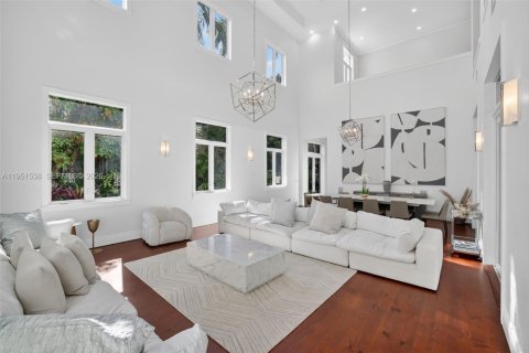 Купить виллу или дом в Плантация, Флорида 6 спален, 856.56м2, № 2007376 - фото 14