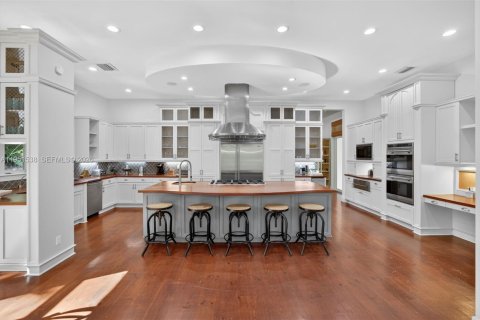 Купить виллу или дом в Плантация, Флорида 6 спален, 856.56м2, № 2007376 - фото 17