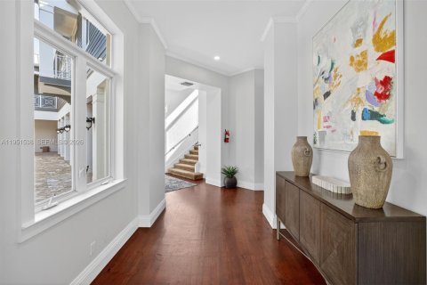 Купить виллу или дом в Плантация, Флорида 6 спален, 856.56м2, № 2007376 - фото 11