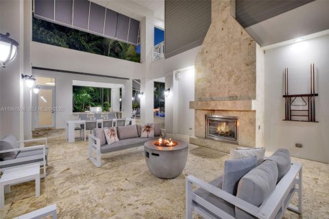 Купить виллу или дом в Плантация, Флорида 6 спален, 856.56м2, № 2007376 - фото 8