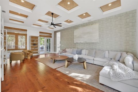 Купить виллу или дом в Плантация, Флорида 6 спален, 856.56м2, № 2007376 - фото 26