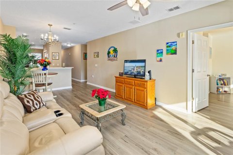 Condo in Palm Coast, Florida, 2 bedrooms  № 1723771 - photo 8