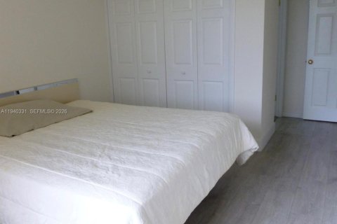 Condominio en alquiler en Weston, Florida, 2 dormitorios, 118.26 m2 № 2054183 - foto 7