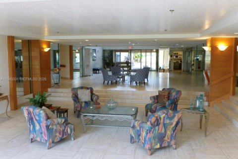 Condominio en alquiler en Weston, Florida, 2 dormitorios, 118.26 m2 № 2054183 - foto 12