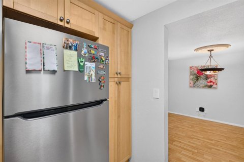 Copropriété à louer à Wilton Manors, Floride: 2 chambres, 92.9 m2 № 2191871 - photo 27
