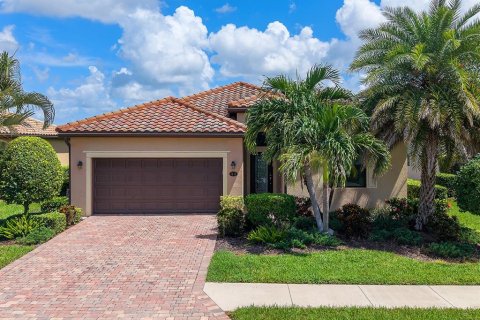 Villa ou maison à vendre à Bradenton, Floride: 3 chambres, 188.78 m2 № 2296155 - photo 4