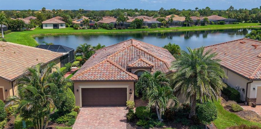 Villa ou maison à Bradenton, Floride 3 chambres, 188.78 m2 № 2296155