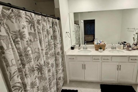 Condo in Punta Gorda, Florida, 2 bedrooms  № 2339161 - photo 10