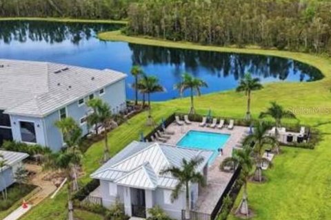 Condo in Punta Gorda, Florida, 2 bedrooms  № 2339161 - photo 5