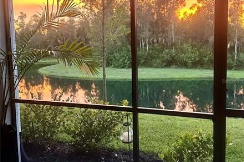 Condominio en Punta Gorda, Florida, 2 dormitorios  № 2339161