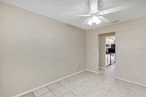 Villa ou maison à vendre à Orlando, Floride: 4 chambres, 161.74 m2 № 2135992 - photo 12