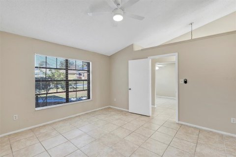 Villa ou maison à vendre à Orlando, Floride: 4 chambres, 161.74 m2 № 2135992 - photo 17