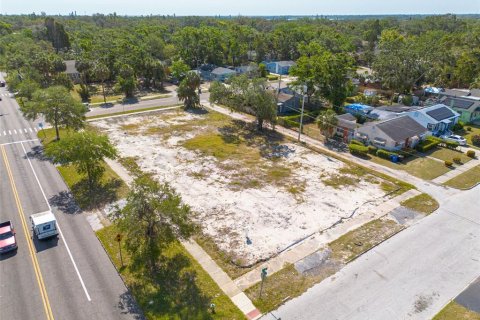 Terreno en venta en Saint Petersburg, Florida № 1678521 - foto 4